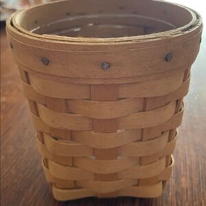 Longaberger 2004 Pen Pal Handmade Basket with Tan Finish and plastic liner
